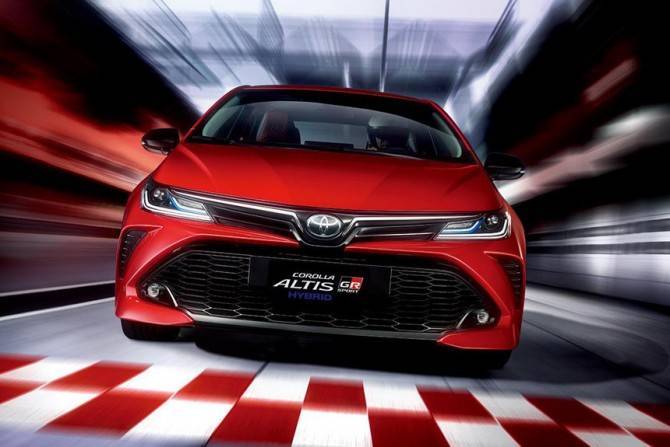 Toyota Corolla получит новые версии
