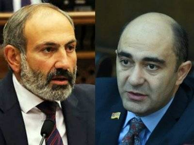 В парламенте проходит встреча премьер-министра Пашиняна и главы партии «Светлая Армения» Эдмона Марукяна