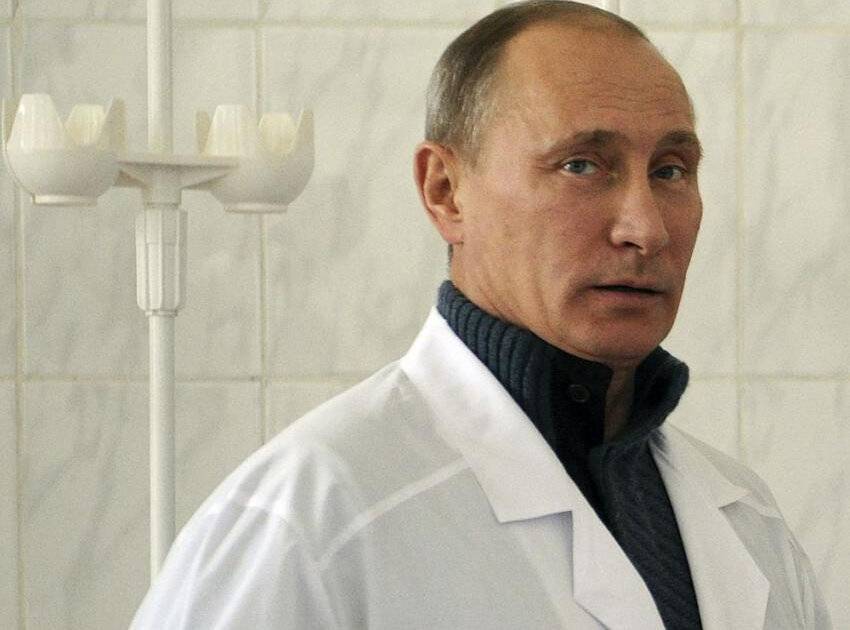 Путин подписал указ о единовременных выплатах семьям, в которых пострадал или умер медик, заражённый COVID-19