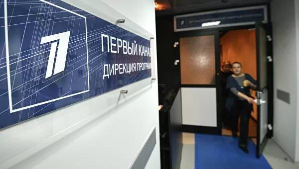 Белоруссия лишила аккредитации журналистов «Первого канала»