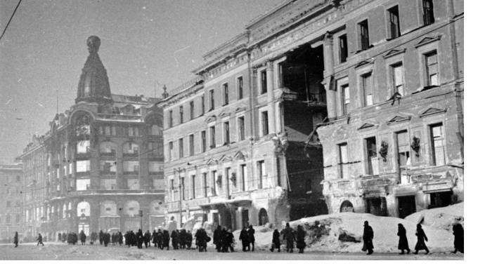 СМИ расскажут петербуржцам о воздушном куполе блокадного Ленинграда