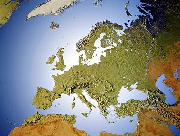 СМИ: Восточная Европа справляется с коронавирусом намного лучше Западной