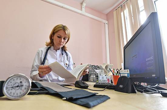 Москвичей призвали воздержаться от планового посещения медучреждений