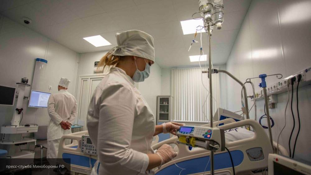 Временный госпиталь в подмосковном парке "Патриот" оборудовали для приема больных COVID-19
