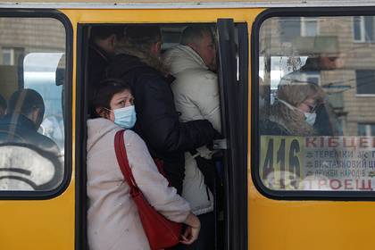 На Украине пенсионерка заразила коронавирусом 35 человек