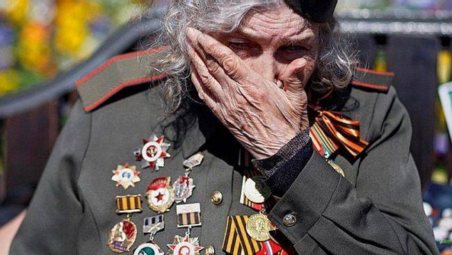 9 мая на Украине — с запрещенным знаменем Победы и без георгиевских лент