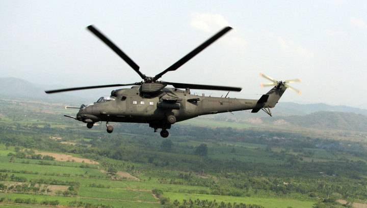 Вертолет Ми-35 совершил жесткую посадку в Крыму