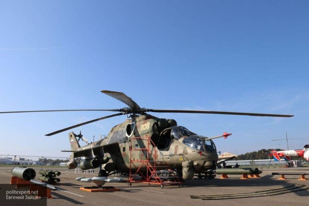 Несколько человек пострадали при жесткой посадке вертолета Ми-35 в Крыму