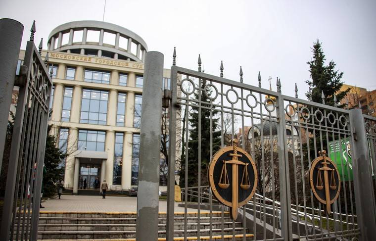 Российские суды вернутся к обычному режиму работы