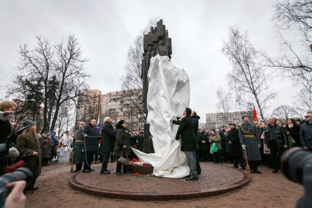Более 120 памятников подарили Петербургу и Ленобласти к 75-летию Великой Победы