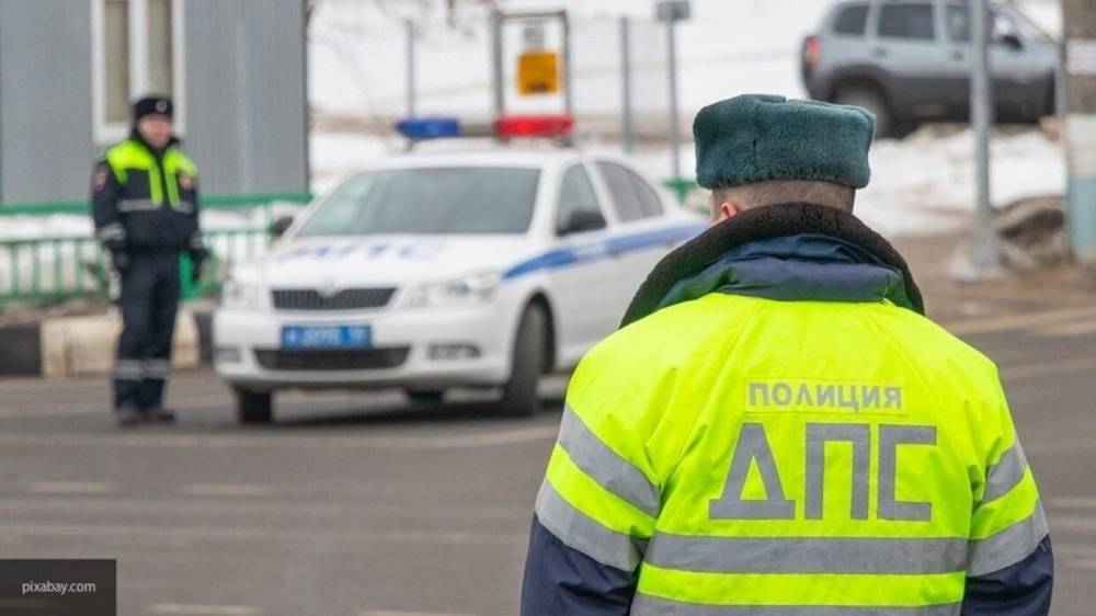 Полицейские не пустили около 1 300 автомобилей в Нижегородскую область