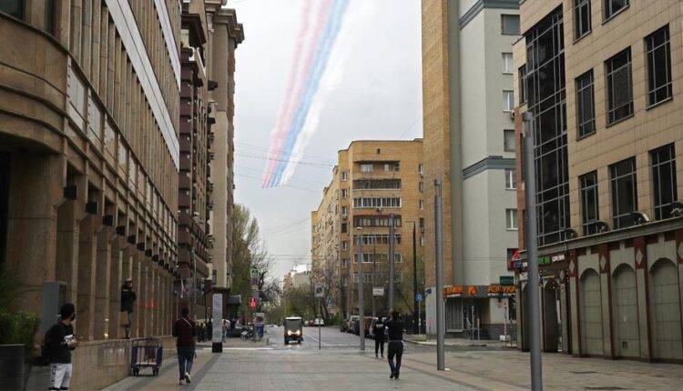 В Главконтроле объяснили разгон облаков над Москвой 9 мая