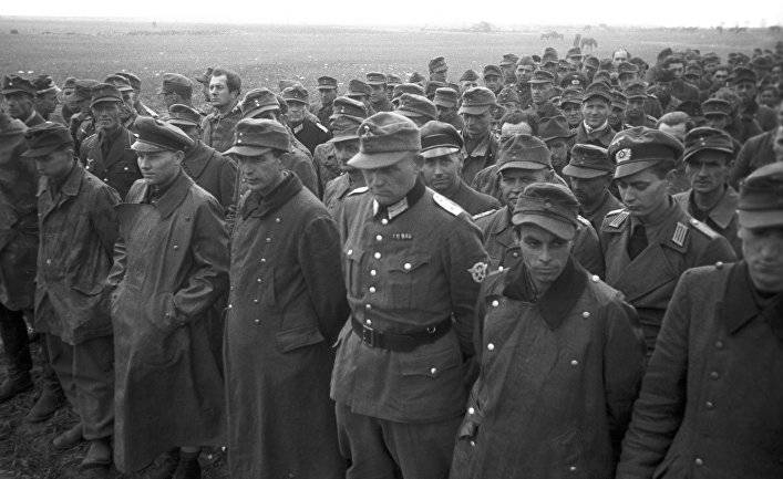 Aktuálně (Чехия): они воевали за Гитлера, пахали на Сталина. СССР отправлял немецких пленных в Яхимов