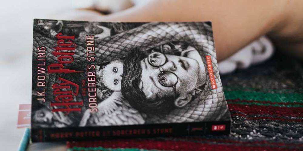 Знаменитые актеры прочитают вслух первую книгу о Гарри Поттере