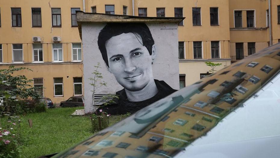 Дороговизна и крепостное право: Дуров назвал причины антипатии к США