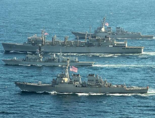 Военные корабли США «попозировали» в Баренцовом море