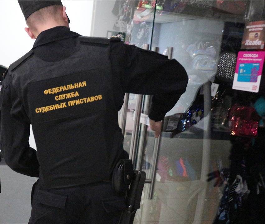 В Кузбассе временно закрыли магазин, нарушивший режим «Повышенная готовность»