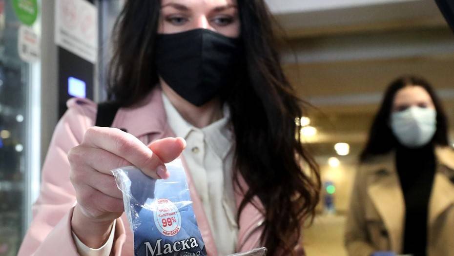 В метро Петербурга ждут распоряжений Смольного о продаже масок и перчаток