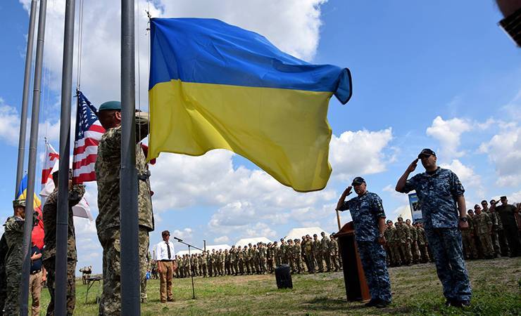 США пообещали Украине давить на Россию до освобождения Крыма