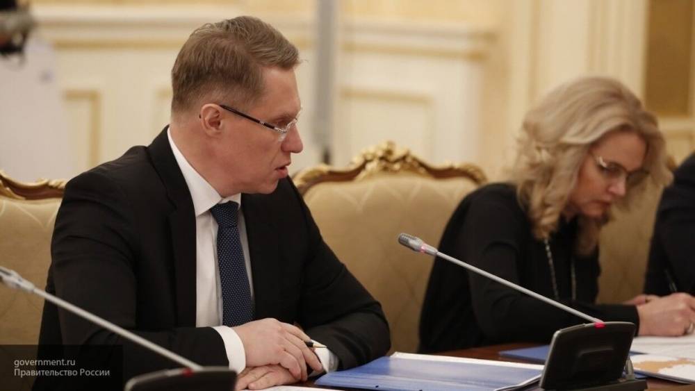 Мурашко предложил перенести ЕГЭ в России на август или сентябрь