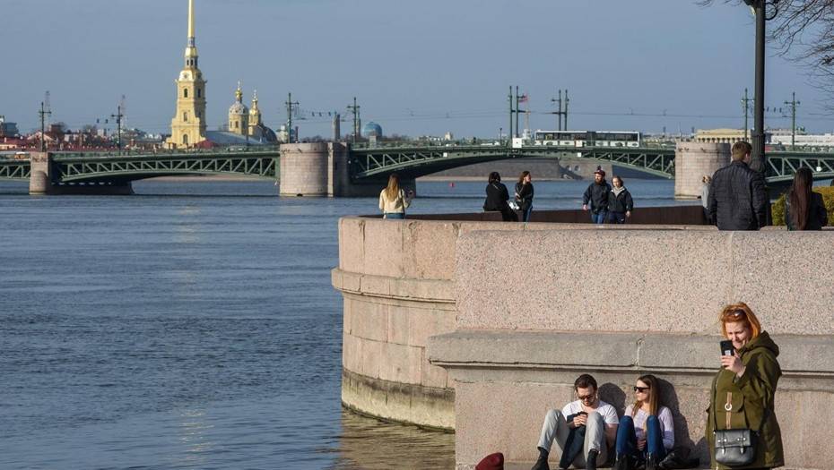 В Петербурге индекс самоизоляции второй раз за неделю упал ниже 2 баллов