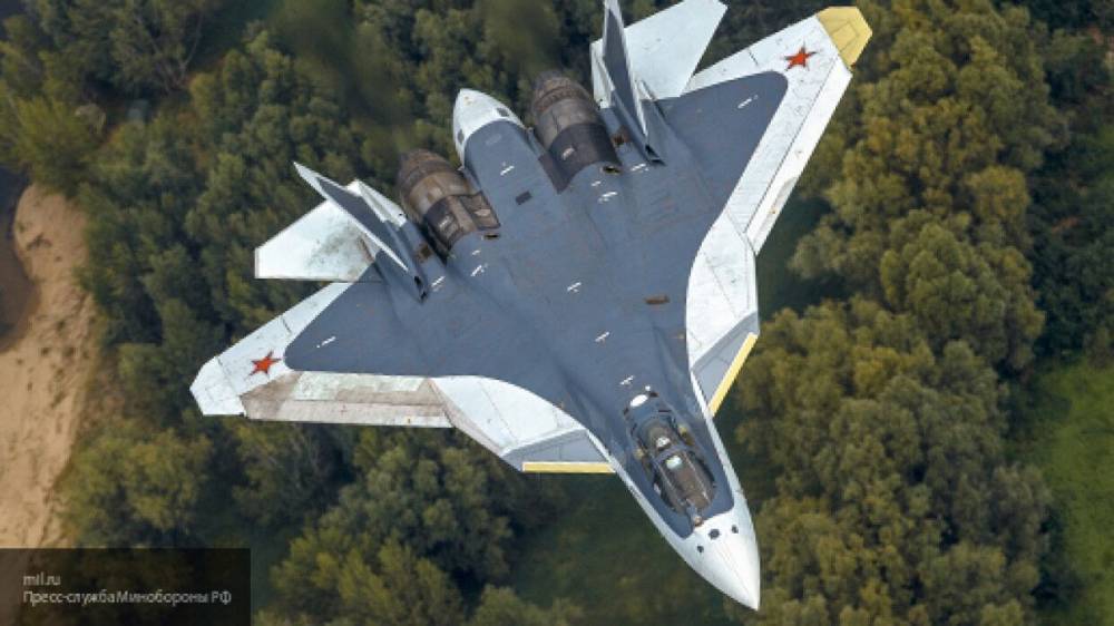 Истребители пятого поколения Су-57 поставят в ВКС РФ в два этапа
