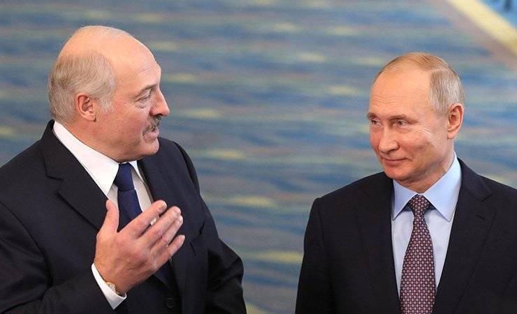 Первая коронавирусная война. Лукашенко играет на «русских скрепах»