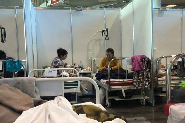 Комитет по здравоохранению объяснил условия содержания в госпитале в «Ленэкспо»
