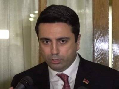 Вице-спикер парламента Армении: Вопрос о сложении депутатского мандата не обсуждался