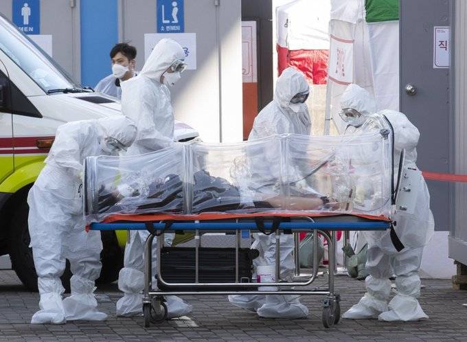 Число умерших с коронавирусом в мире превысило 270 тысяч человек