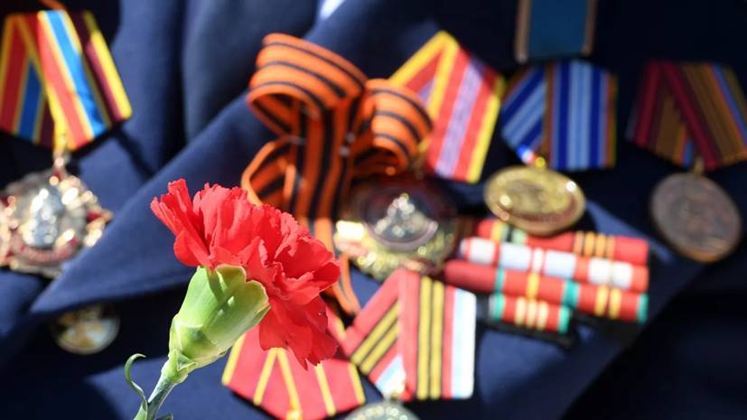 Сотрудники Росгвардии провели персональный парад для ветеранов в Краснодаре