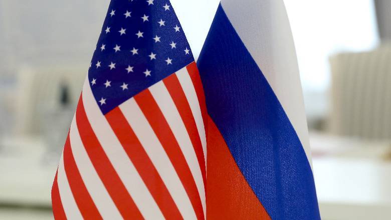 Госсекретарь США пообещал Киеву ввести новые санкции против РФ