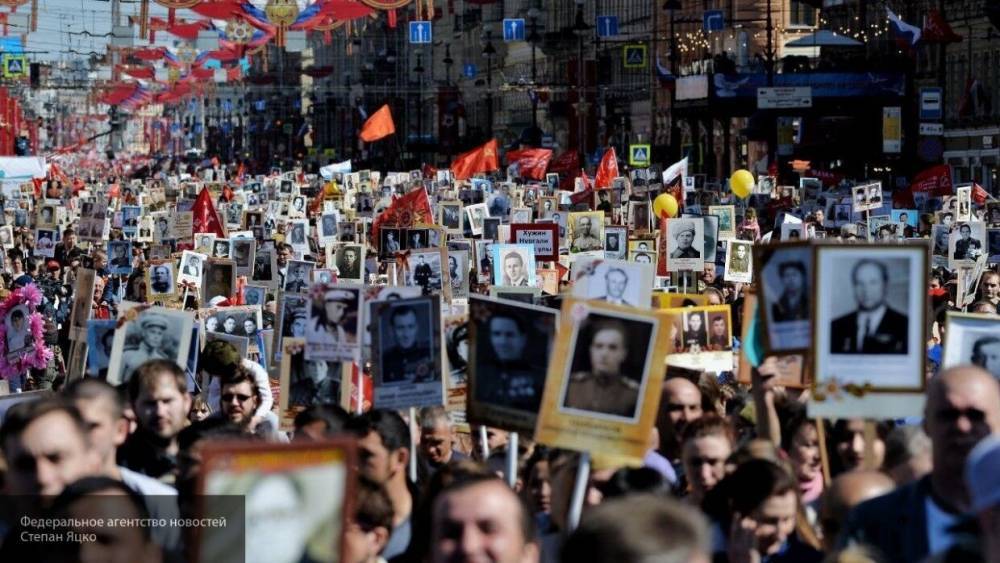 Россияне поддержали проведение памятных мероприятий в онлайн-режиме в День Победы