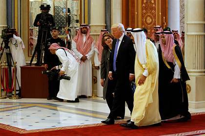 Трамп и король Саудовской Аравии обсудили мировой рынок нефти