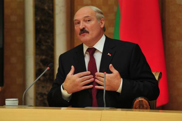 У Лукашенко появился конкурент: экс-дипломат Цепкало решил возглавить Белоруссию