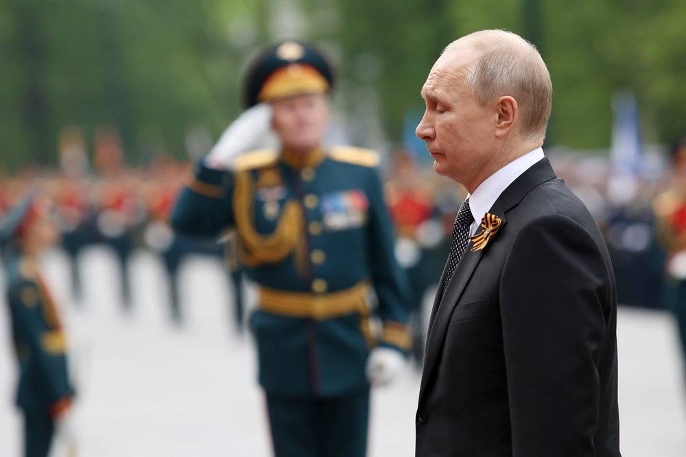 Путин заявил, что Парад Победы и марш «Бессмертного полка» обязательно состоятся