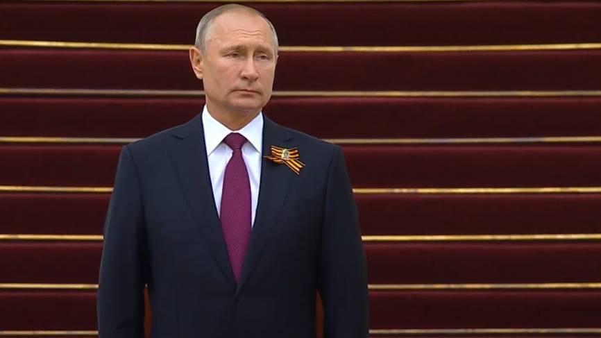 Путин пообещал выполнить все планы развития армии и флота России