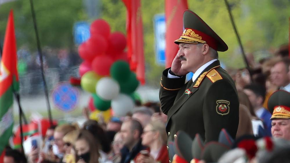 Лукашенко посвятил Парад Победы в Минске советским воинам