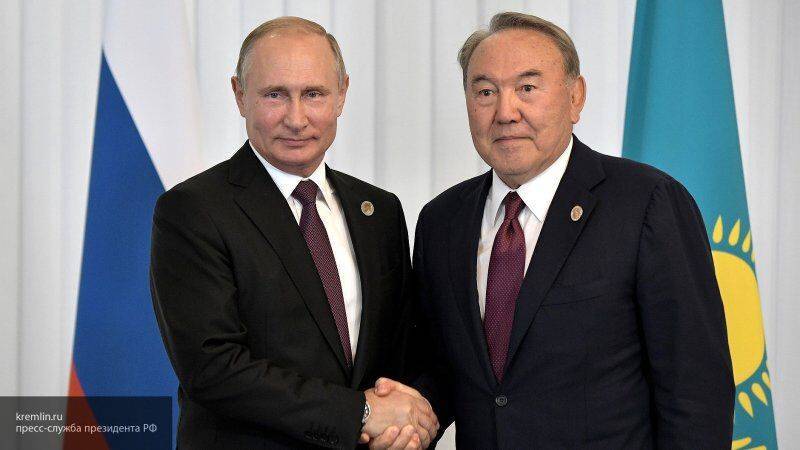 Путин и Назарбаев обменялись поздравлениями по случаю 75-летия Победы