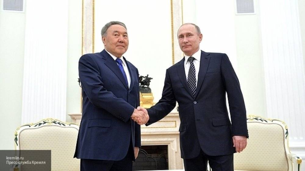 Владимир Путин и Нурсултан Назарбаев обменялись поздравлениями с 9 Мая