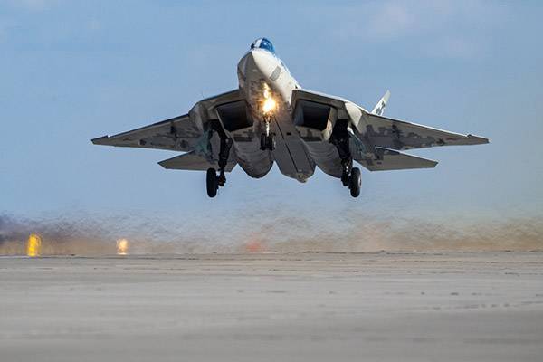 Борисов: испытания истребителя Су-57 вошли в финальную стадию