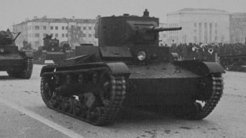 Два старинных танка времен ВОВ восстановлены в Ростовской области к юбилею Победы