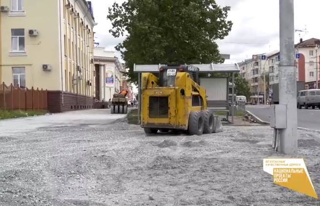 Илья Середюк рассказал о ремонте тротуаров на кемеровских улицах