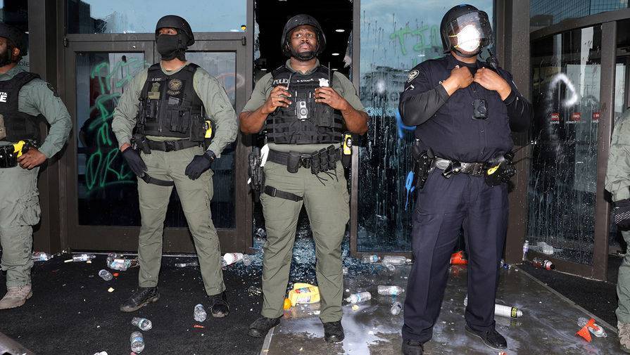 AP: полиция США задержала более 4000 человек в ходе протестов
