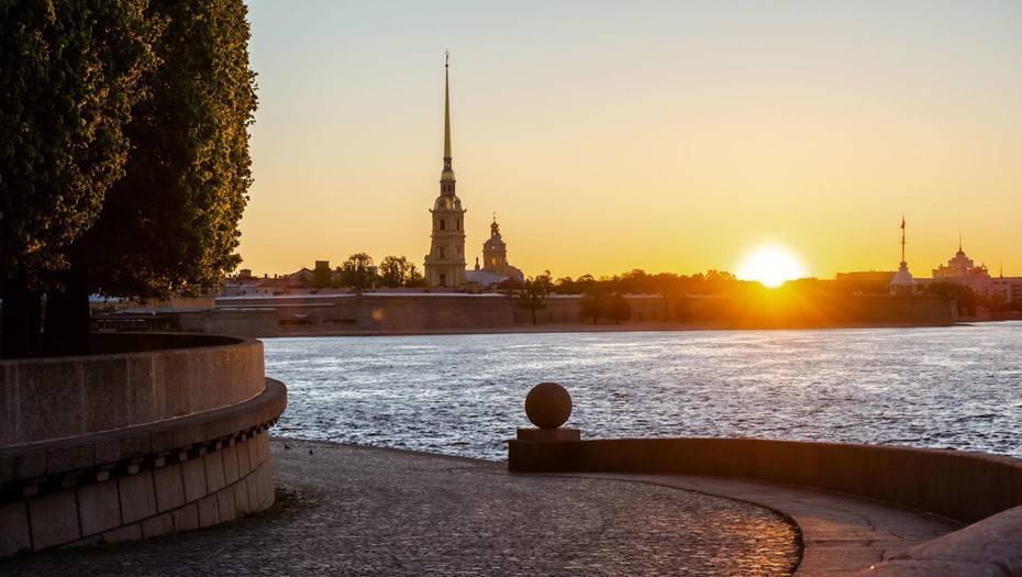 В первый день лета в Петербурге ожидается солнечная и прохладная погода