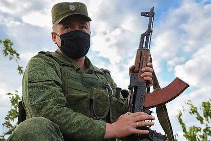 Украину обвинили в переброске в Донбасс колонн военной техники