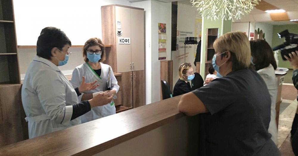 Первую партию препарата от COVID поставят в больницы РФ 11 июня