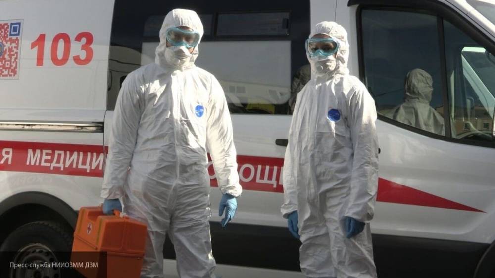 Оперштаб РФ сообщил, что в стране выявлено 9035 новых случаев коронавируса за сутки