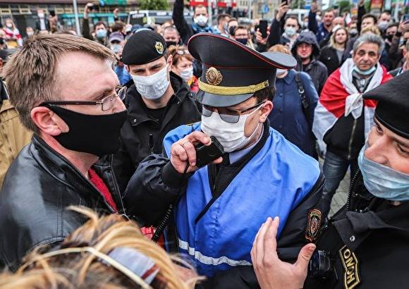 В Белоруссии задержали участников пикетов в поддержку соперников Лукашенко на выборах