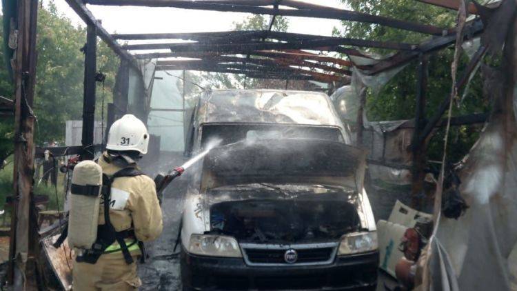 В Симферопольском районе сгорел микроавтобус - фото